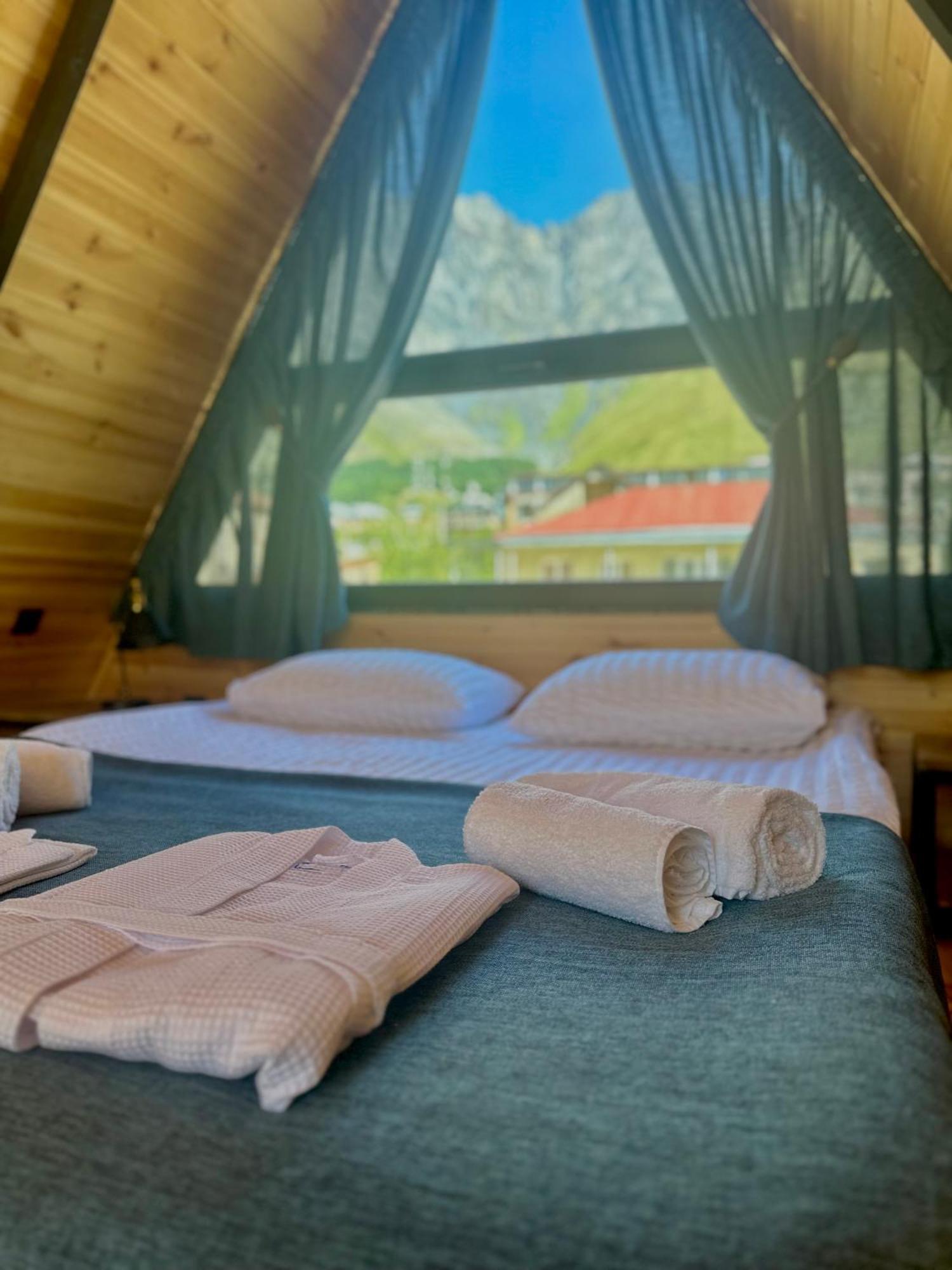 Edelweiss Cottage Kazbegi Exterior foto
